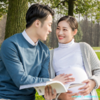 去美国试管婴儿之旅：子宫纵隔挑战与成功孕育之道