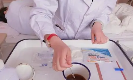 中药灌肠能促进盆腔血液循环