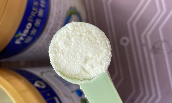 优质的奶源是奶粉品质的基础