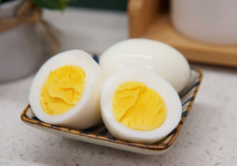 **属于低嘌呤食物