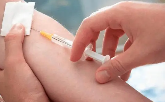 亮丙瑞林是促性腺激素释放激素激动剂